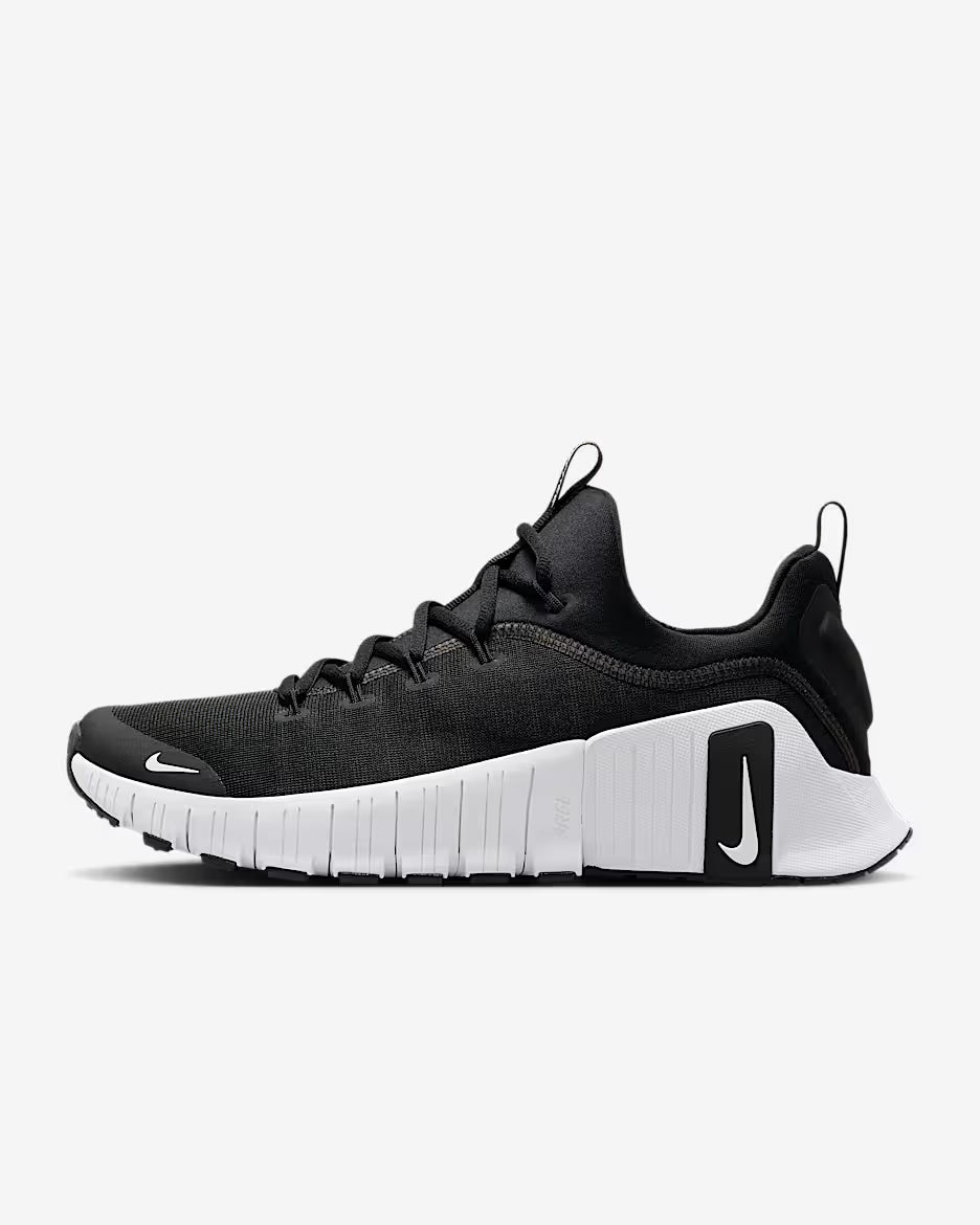 Zapatillas nike negro suela blanca